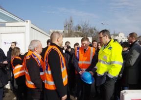 Výstavba električky do Petržalky napreduje podľa plánu