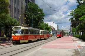 Mesto sa chystá pustiť autá na električkovú trať