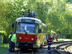 Mimoriadne: Prerušená premávka električiek linky 3 v Rači