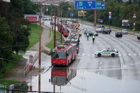 Mimoriadne: Odklon liniek 65, 75, 201, 202 z Gagarinovej