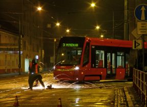 Mimoriadne: Odklon liniek 3 a 9 z Radlinského