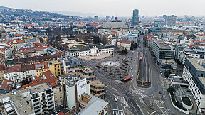 Krátkodobá výluka MHD v okolí Námestia slobody (7.3.2025 16:30 – 18:30)