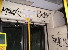 Vandalizmus v MHD stojí 30 000 €