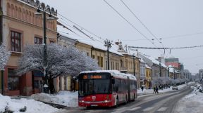 Mimoriadne: Meškania liniek MHD z dôvodu zhoršených poveternostných podmienok