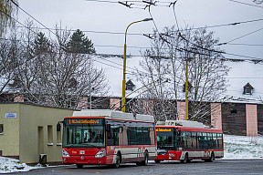 Mimoriadne: UKONČENÉ: Porucha napájania - výpadok trolejbusov 4, 8 a 38