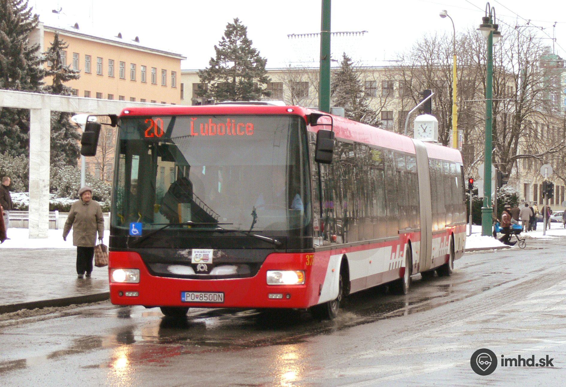 #375,  20, Nám. legionárov, zastávka Veľká pošta